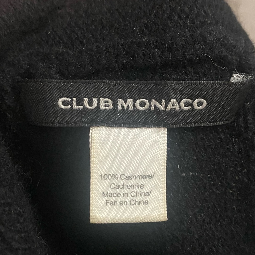 Club Monaco Beret - Picture 4 of 4